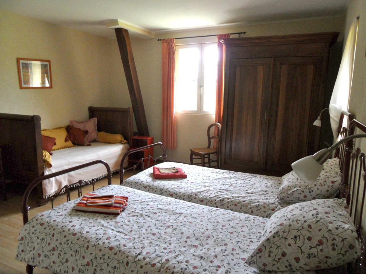Chambres D'Hotes Domaine Du Bourg Gannay-sur-Loire Esterno foto